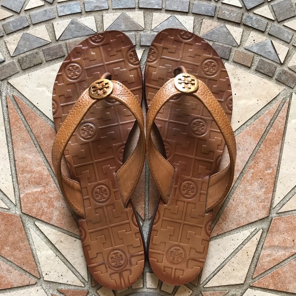 Tory Burch Brown Leather Flip Flops with Gold Emblem - Picture 2 of 8